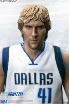 Подвижная фигурка Дирк Новицки от Enterbay 30 см.