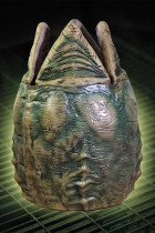 Гаджет Яйцо Чужого для хранения с активированным движением от Unbox Industries 53 см.