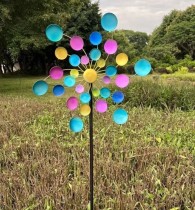 Ветряная кинетическая скульптура - цветные круги (45см)