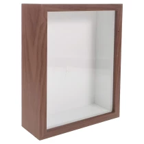 Деревянная витрина для композиций