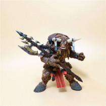 Фигурка World of Warcraft - Таурен (12см)