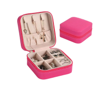 Дорожная мини-шкатулка для ювелирных украшений (розовая)