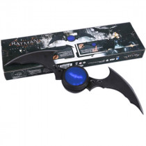 Бэтаранг Бэтмена от Neca