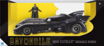 Модель Бэтмобиля — Batmobile 1989 1/24 w Batman Bendable Figure