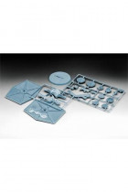 Сборная модель Истребитель от Revell 7 см.