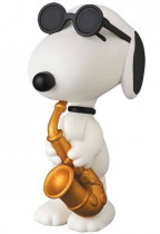 Мини-фигурка Саксофонист Снупи от Medicom 7 см.